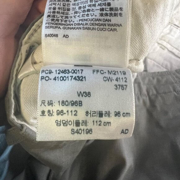 Men's Levi's Gray Cargo Shorts Size W38 - Picture 8 of 9